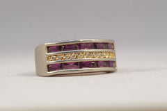 Stunning 10kt Gold & Amethyst Ring