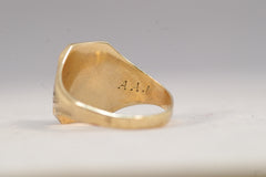 Gold 1945 RO Class Ring