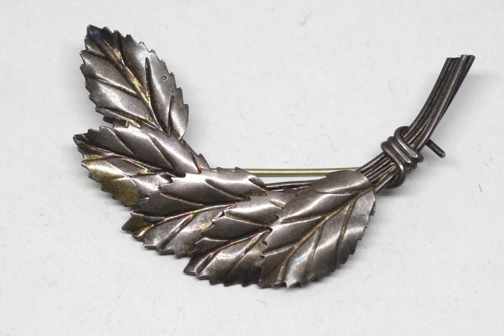 Stunning Handmade Sterling Silver Leaf Brooch