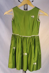 Stunning Girls' Homemade Green Embroidered Gardenia Dress - Sz 4