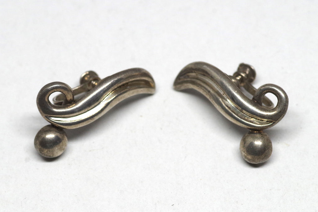 Swirly Plateria Emma Taxco Sterling Silver Screwback Earrings