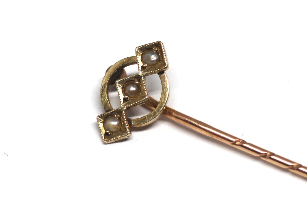 Beautiful Vintage Art Deco 18kt Gold and Pearl Stick Pin