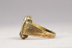 Gorgeous 1920s 14k Gold "S" Ring
