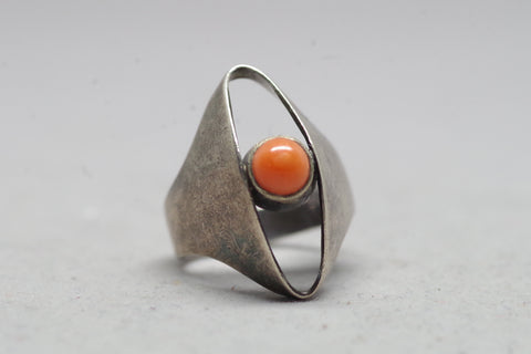 Coral Silver Eye Modernist Ring