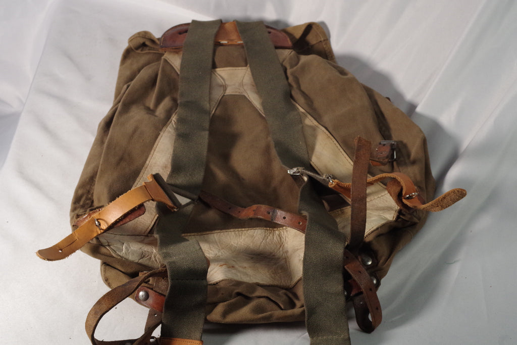canvas and leather military backpack Stunning Vintage Canvas and Leather Military Backpack
