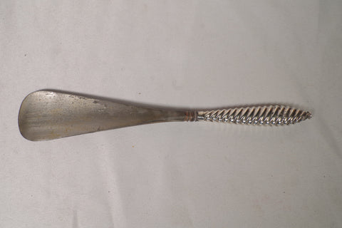 Vintage Spiral-Handled Silver Shoe Horn