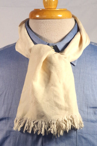 Wispy 1940s White Rayon Scarf
