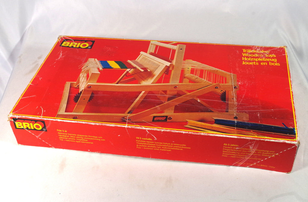 Incredible Brio Miniature Loom