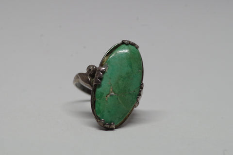 Elegant Turquoise & Silver Ring