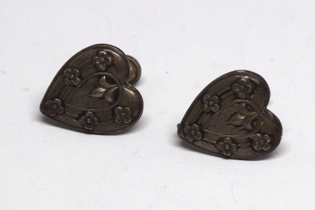 Delicate Vintage Heart Screwback Earrings