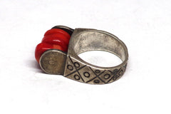 Attractive Mexican Coral & Sterling Silver Ring