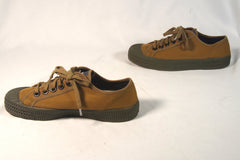 Classic Novesta Light Brown Sneakers - Sz 39 (US 8)