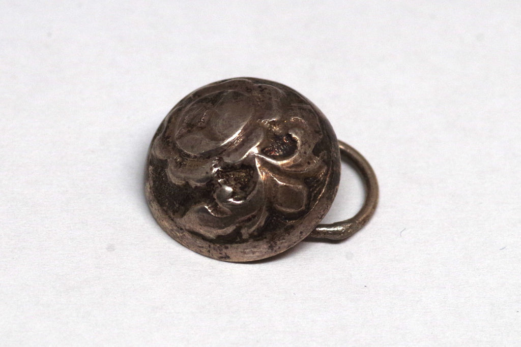 Lovely Vintage Silver Rose Button