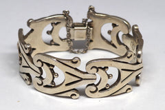 Beautifully Patterned Taxco Sterling Silver Bracelet