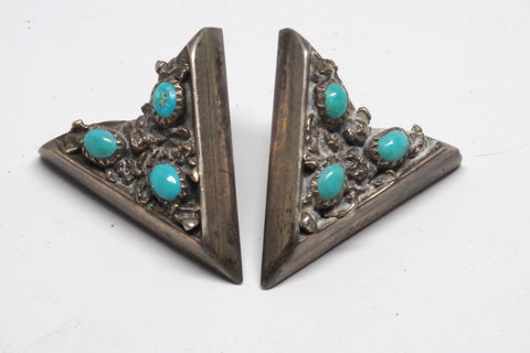Gorgeous Turquoise and Silver Collar Tips