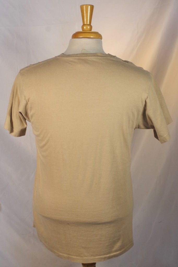 Vintage Tan Banana Republic T Shirt - Sz M – Put This On