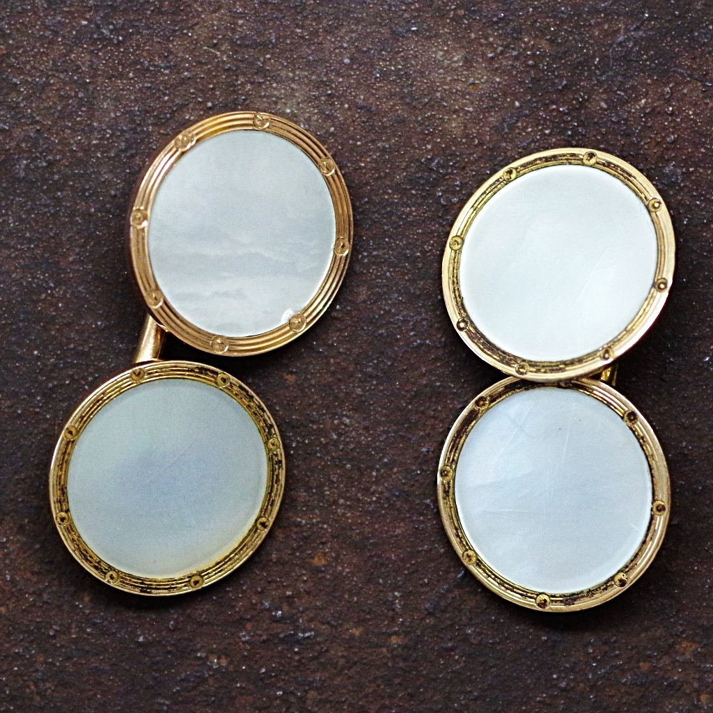 14kt Gold Round Mother of Pearl Cufflinks
